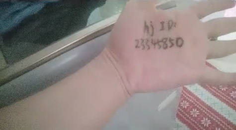 海角社区 后妈疯狂勾引我，感觉被她强奸了一样，被迫把她内射了