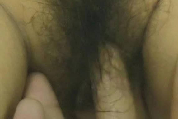 海角社区 跟妈妈做爱的时候老爸突然打电话来了